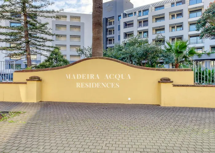 Διαμέρισμα Acqua Blue 3o, A In Madeira