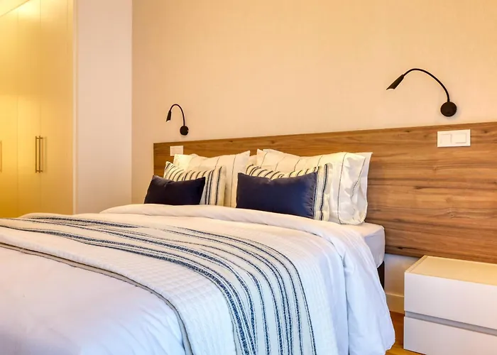 Acqua Blue 3o, A In Madeira * 丰沙尔