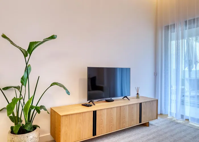 Acqua Blue 3o, A In Madeira * 丰沙尔