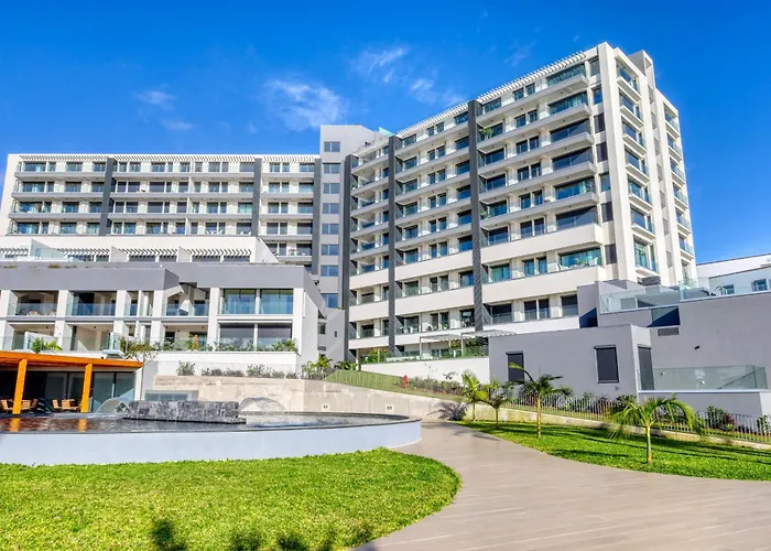 Acqua Blue 3o, A In Madeira * 丰沙尔